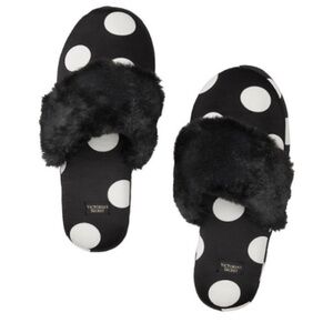Victoria's Secret Signature Satin Polka Dot Slippers Large - 9/10. NWT